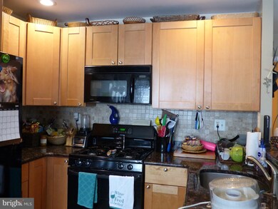 200 Wendover Dr, Norristown, PA 19403 - photo 4