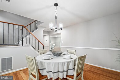 1969 Mayflower Dr, Woodbridge, VA 22192 - photo 7