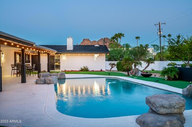 Diving Pool with View