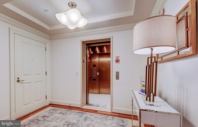 The Ritz-Carlton Residences, Baltimore, MD 21230 - photo 5