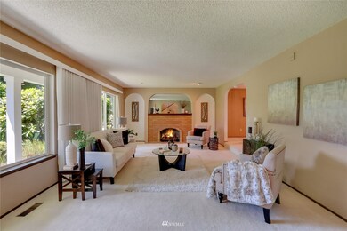 9013 Parkridge Dr W, University Place, WA 98467 - photo 5