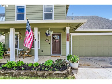 887 E 16th St, Lafayette, OR 97127 - photo 3