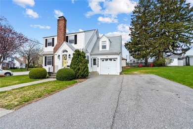 31 Hemalin Rd, Cranston, RI 02910 - photo 2