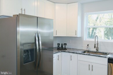 600 E Walnut St, Perkasie, PA 18944 - photo 2