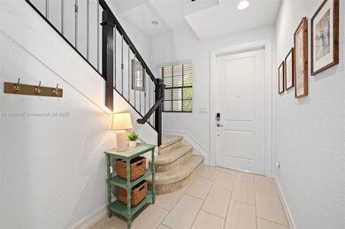 11668 SW 13th Ct, Pembroke Pines, FL 33025 - photo 5