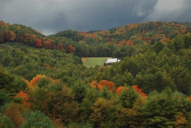 978 Keyser Hill Rd, Saint Johnsbury, VT 05819 - photo 2