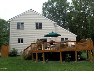 123 Harmony Dr, Hawley, PA 18428 - photo 4