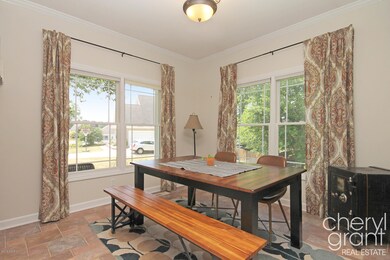 Formal Dining