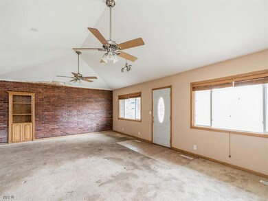 1203 Monroe Dr, Newton, IA 50208 - photo 7