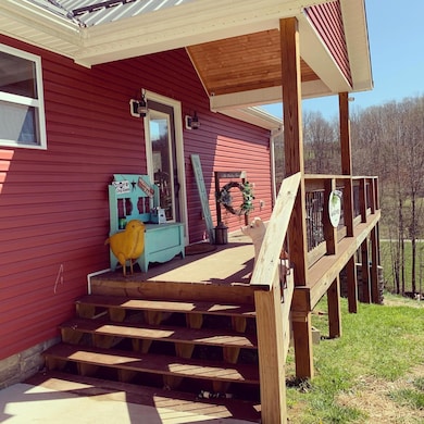 275 Mcwhorter Rd, Manchester, KY 40962 - photo 7