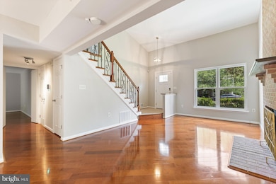 5596 Neddleton Ave, Woodbridge, VA 22193 - photo 6