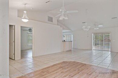6 - 342 Upland Ave