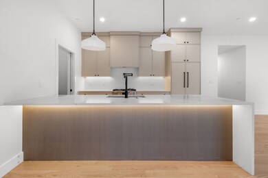 33 Pearl St unit 4, Dorchester, MA 02125 - photo 4