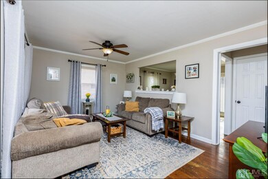 512 Lorraine Ave, Middlesex, NJ 08846 - photo 3