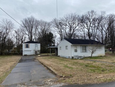 428 Fairground Heights, Shelbyville, TN 37160 - photo 2