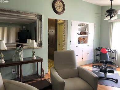 2748 Fir St, Longview, WA 98632 - photo 5