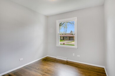 2406 Cedar St, Rolling Meadows, IL 60008 - photo 7