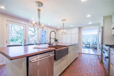 380 Post Rd, Wakefield, RI 02879 - photo 5