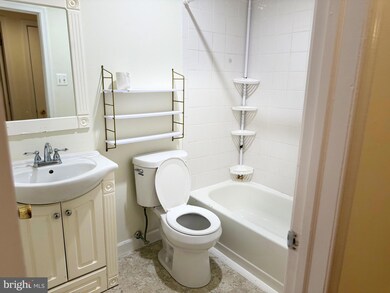 1444 Mediterranean Ave unit B, Atlantic City, NJ 08401 - photo 5