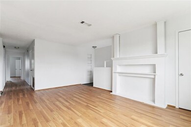 953 E Monterey Ct, Gretna, LA 70056 - photo 4