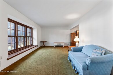 17 Regina Dr, Howell, NJ 07731 - photo 5