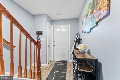 102 Charles St, Fredericksburg, VA 22405 - photo 3