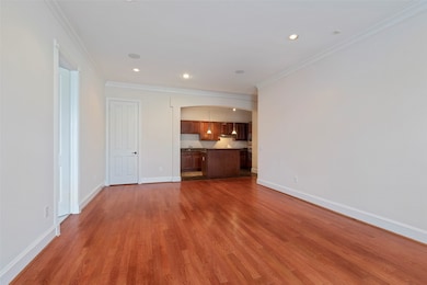 7134 Mapleridge St unit 3G, Houston, TX 77081 - photo 5