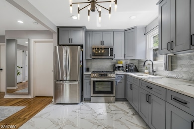 9 Westervelt Place unit 2, Irvington, NJ 07111 - photo 2