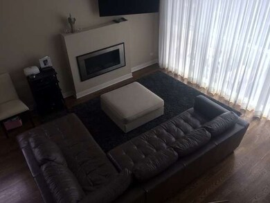 1108 W Fry St unit 2, Chicago, IL 60642 - photo 3