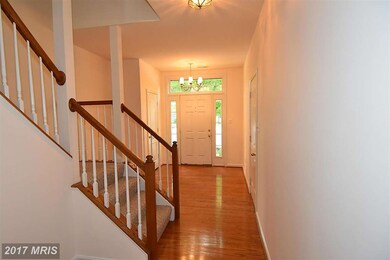 12954 Park Crescent Cir, Herndon, VA 20171 - photo 2