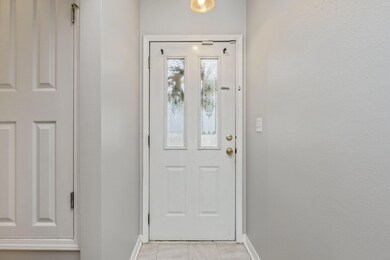 5-web-or-mls-1255 Jefferyscot Dr-01