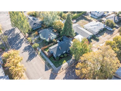 906 11th Ave SW, Albany, OR 97321 - photo 5