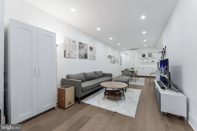 3317 16th St NW unit 2, Washington, DC 20010 - photo 6