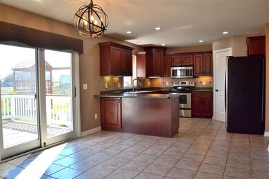 8122 Abernathy Ct, Fort Wayne, IN 46835 - photo 4