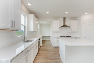 6537 Ambassador Dr, Plainfield, IN 46168 - photo 4