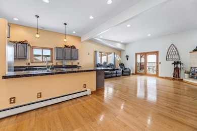 1115 Jonathan Ln, La Crescent, WI 55947 - photo 7