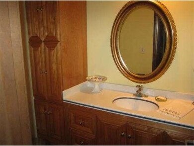 303 Old Beaverbrook unit 303, Acton, MA 01718 - photo 5