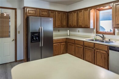 35 Knighton Dr, Bella Vista, AR 72715 - photo 5