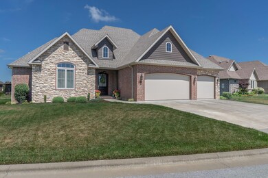 2-web-or-mls-851 Edenmore Cir, Nixa_-6