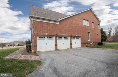 4908 Valley View Overlook, Ellicott City, MD 21042 - photo 2
