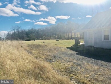 1210 Bloomery Pike, Cross Junction, VA 22625 - photo 6
