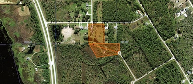Lot Lines noted on the property appraiser website