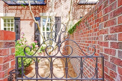 1909FenwickPlace-02