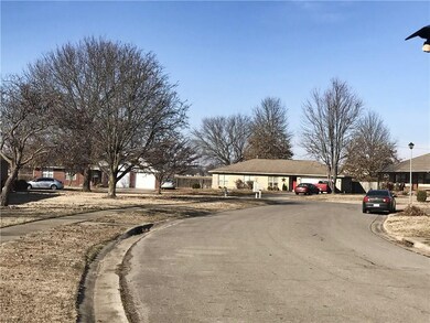 510 Westwood Ave, Prairie Grove, AR 72753 - photo 3