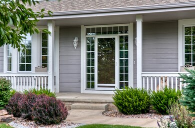 22694 Three Bridge Rd, Council Bluffs, IA 51503 - photo 4