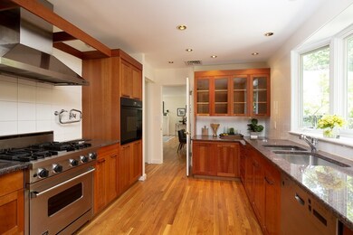 230 Brattle St, Cambridge, MA 02138 - photo 6
