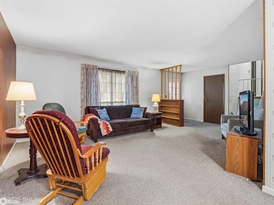 524 S Western St, Stuart, IA 50250 - photo 6