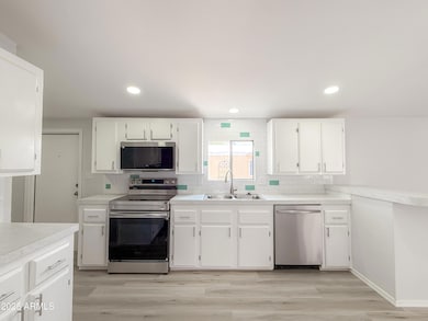 White Kitchen
