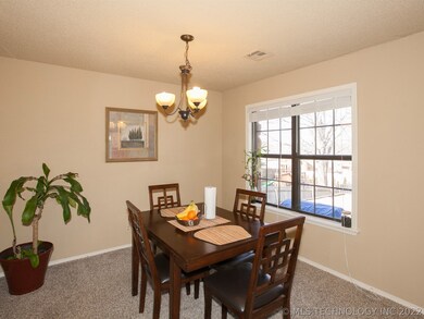 3049 W 70th St, Tulsa, OK 74132 - photo 7