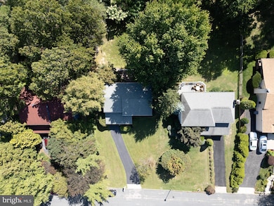 947 Caledonia St, Philadelphia, PA 19128 - photo 6